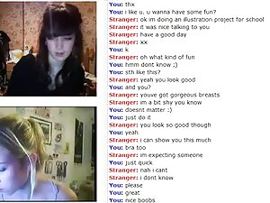 スマッシュbusty油流出大きなパン近く ...